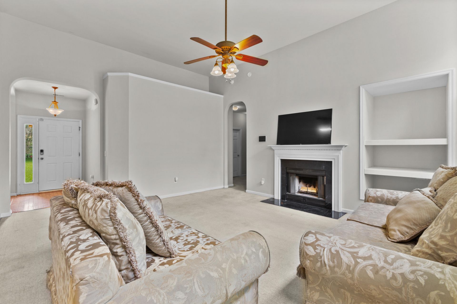 7211 Wistling Godwit Way Photo 7