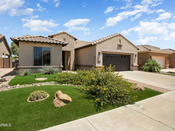 15724 W roanoke Avenue, Goodyear, AZ 85395