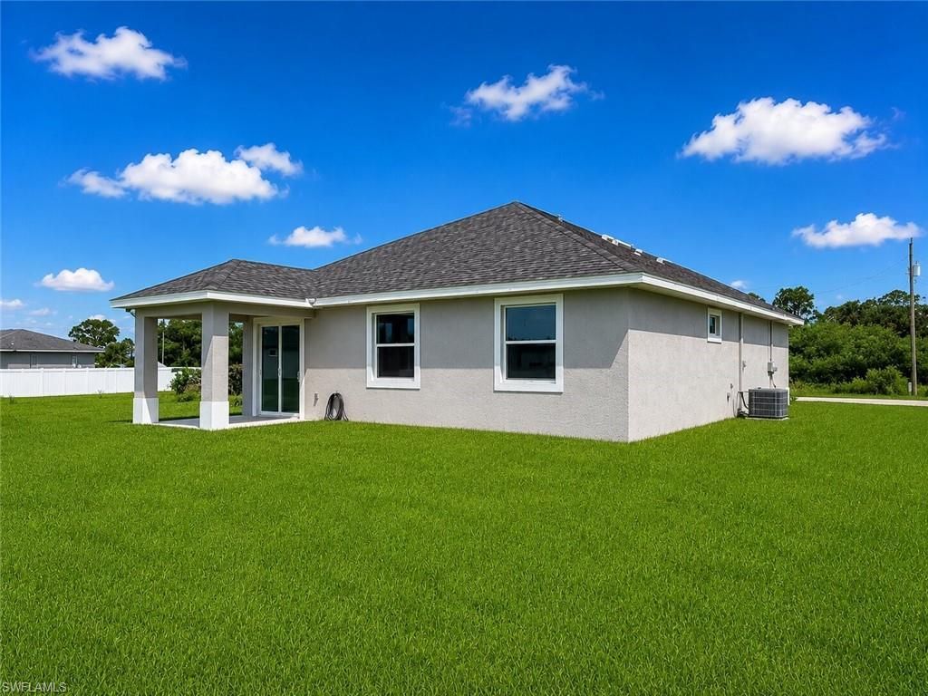 8006 Buttercup Cir , Labelle, FL 33935 Photo