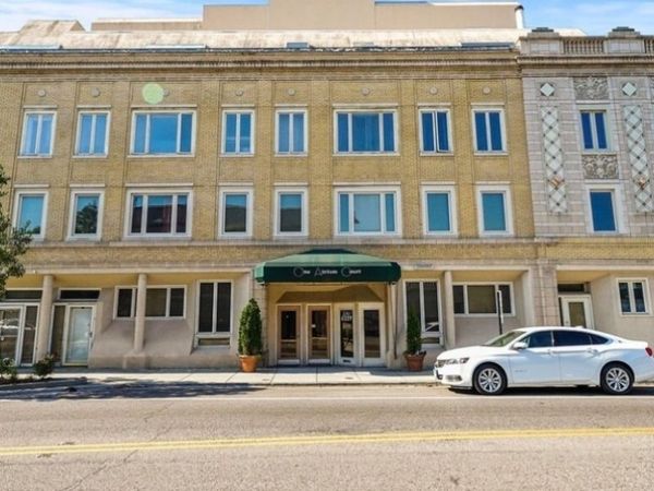 6337 Roosevelt Road , Unit 408, Berwyn, IL 60402