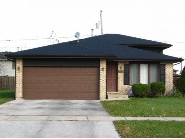 920 E 153rd Street , Harvey, IL 60426