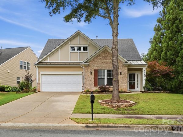 3402 Darlington Road , Matthews, NC 28105