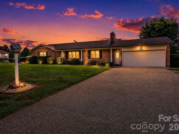 5305 Icard Ridge Road , Hickory, NC 28601