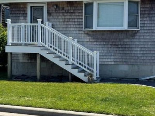 22 New Point , Amityville, NY 11701