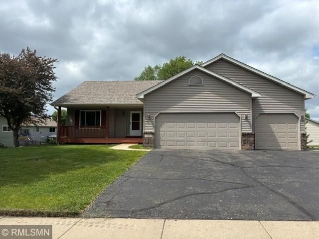 346 E Century Street, Belle Plaine, MN 56011