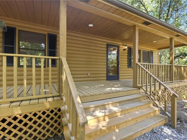 3089 Pipers Gap Road, Mount Airy, NC 27030