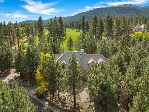 5680 Lausanne Drive, Reno, NV 89511