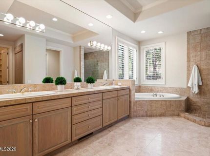 5680 Lausanne Drive, Reno, NV 89511 Photo