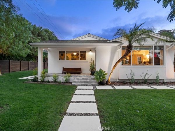 299 Mesa Drive , Costa Mesa, CA 92627