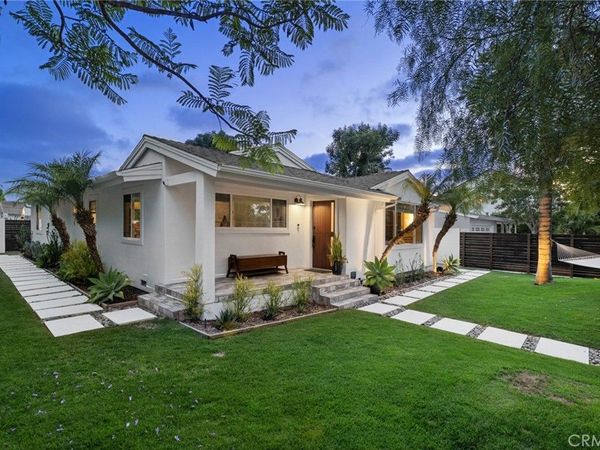299 Mesa Drive , Costa Mesa, CA 92627