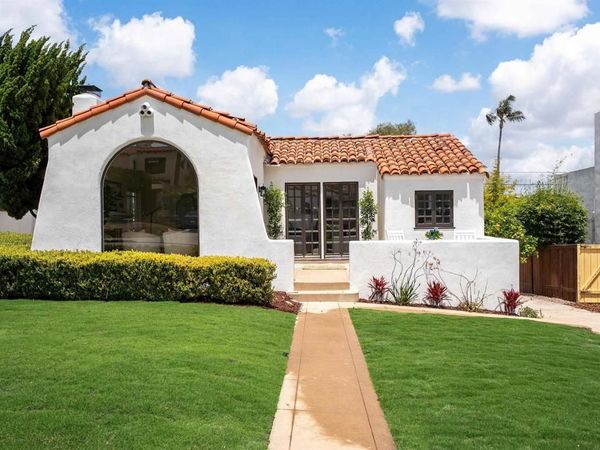 3120 Curtis , San Diego, CA 92106