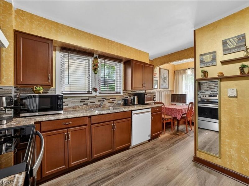 1066 Nela View Road, Cleveland Heights, OH 44112 Photo 10