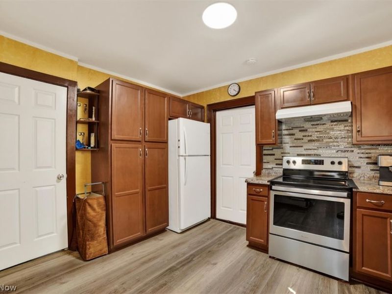 1066 Nela View Road, Cleveland Heights, OH 44112 Photo 12