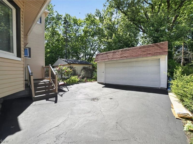 1066 Nela View Road, Cleveland Heights, OH 44112 Photo 48