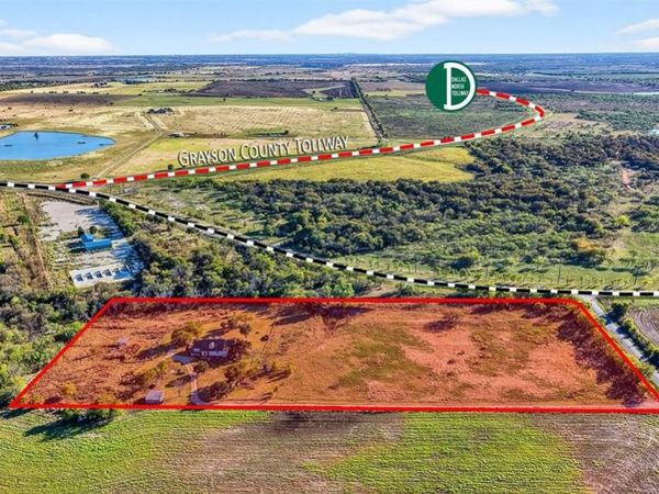 120 Vaughan LN , Tioga, TX 76271