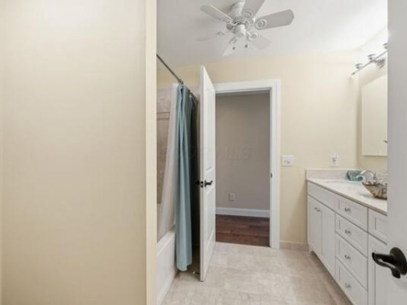 176 Lafayette Street, London, OH 43140 Photo 48