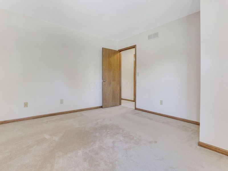 3369 River Narrows Road, Hilliard, OH 43026 Photo 25