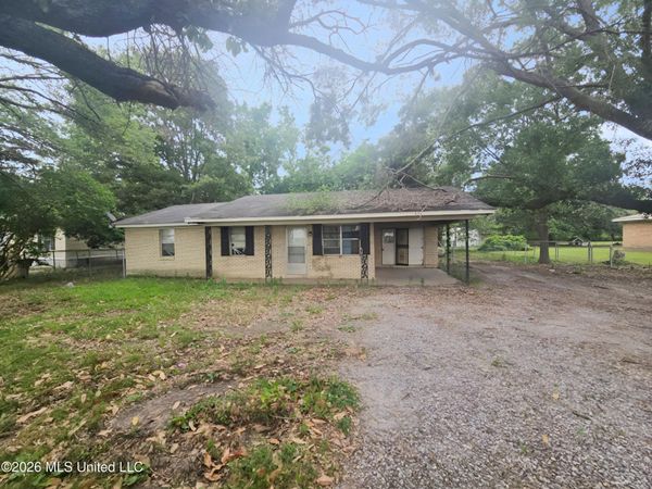 443 Smith Road, Cleveland, MS 38732