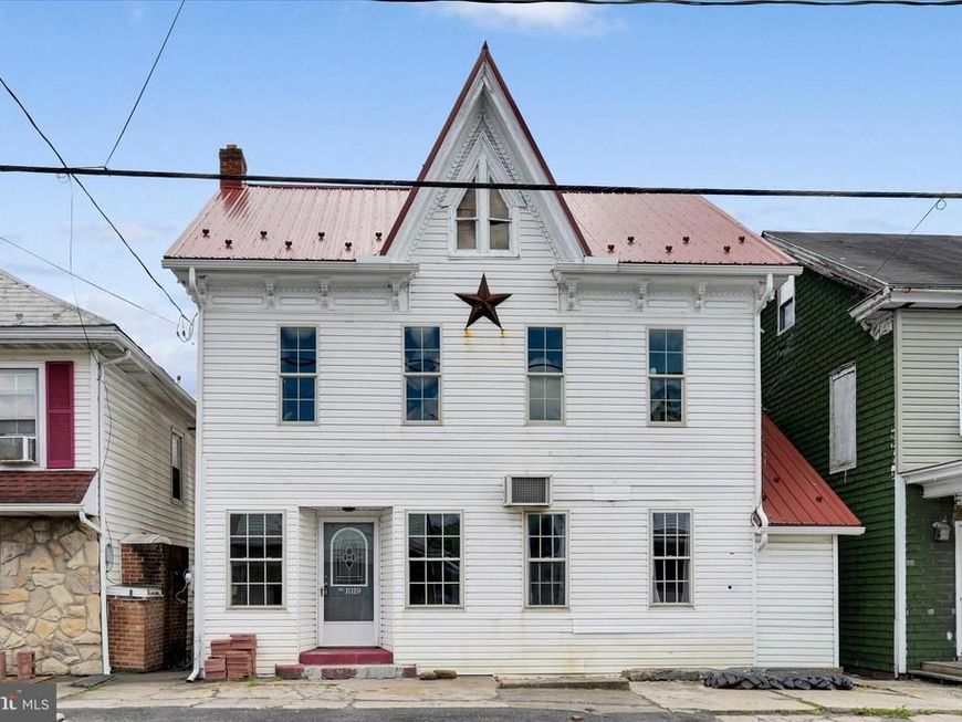 1019 W Main Street , Valley View, PA 17983 Main Photo