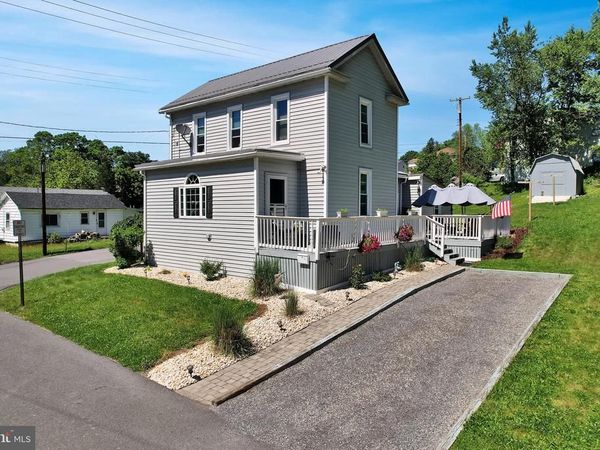 15 HOWARD STREET, FROSTBURG, MD 21532