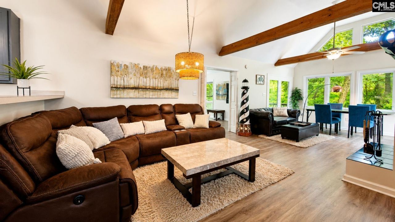 1612 Adella Street  Photo 16
