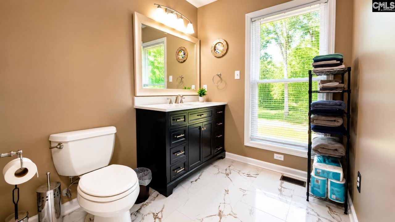 1612 Adella Street  Photo 25