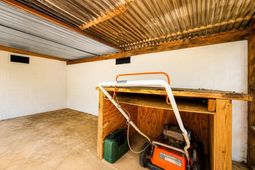 1612 Adella Street  photo 4