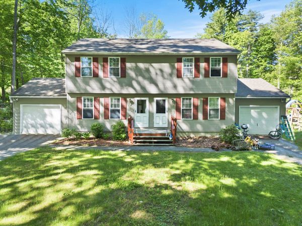577-579 Old Greenwich Plains Rd., Hardwick, MA 01082