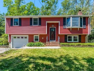36 Carl Road Raynham, MA 02767