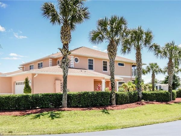 19914 Lake Vista CIR N, Unit 3, LEHIGH ACRES, FL 33936