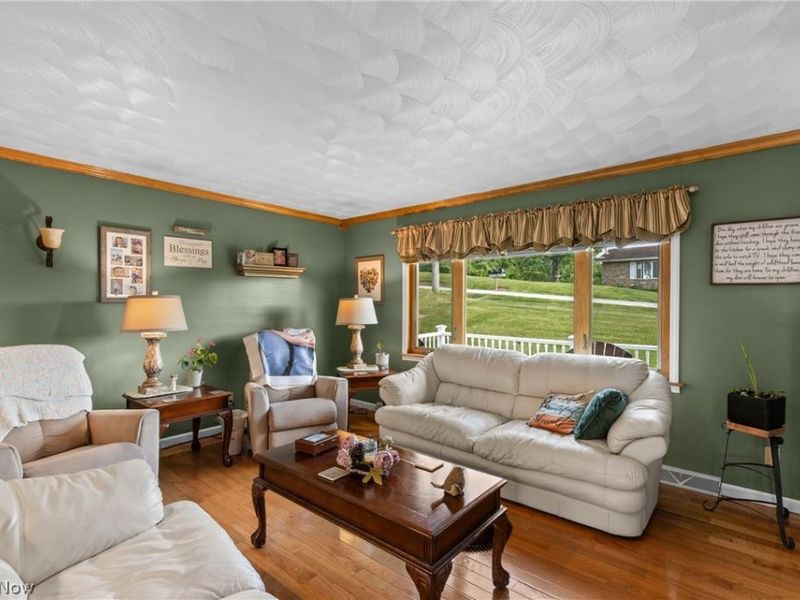 64243 Sand Hill Road, Bellaire, OH 43906 Photo 11