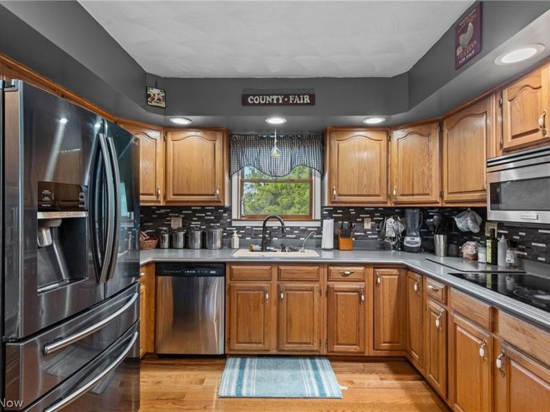 64243 Sand Hill Road, Bellaire, OH 43906 Photo 13