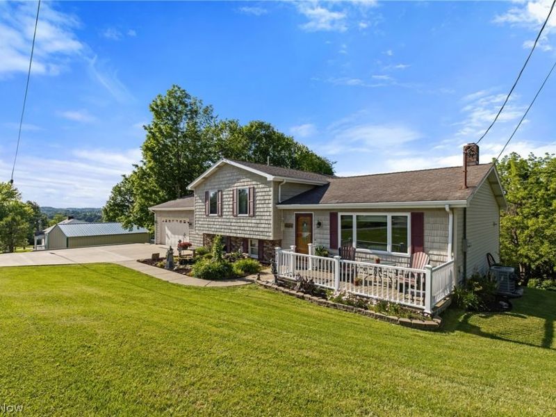 64243 Sand Hill Road, Bellaire, OH 43906 Photo 3