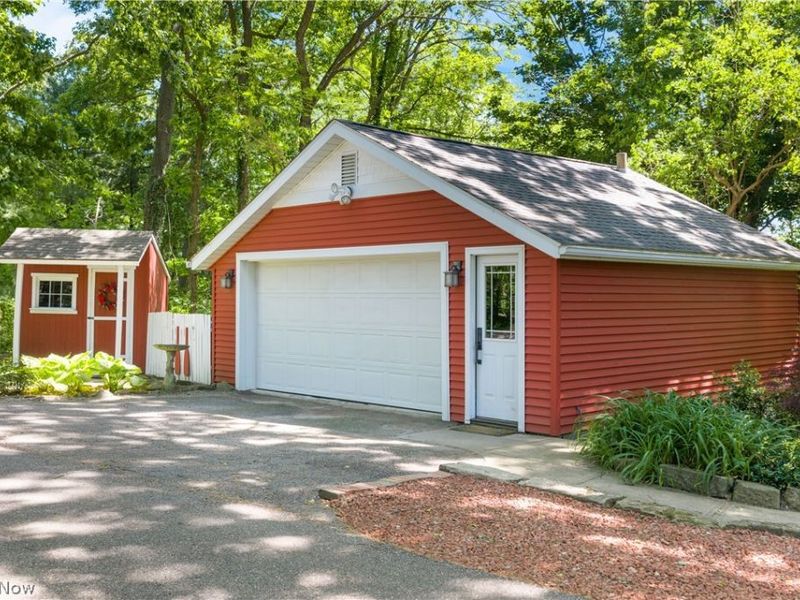 5942 Noreast Drive, Clinton, OH 44216 Photo 3