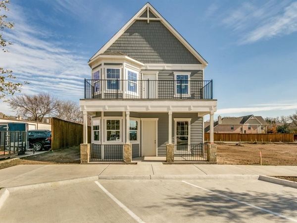 560 S Coppell Road , Unit E, Coppell, TX 75019