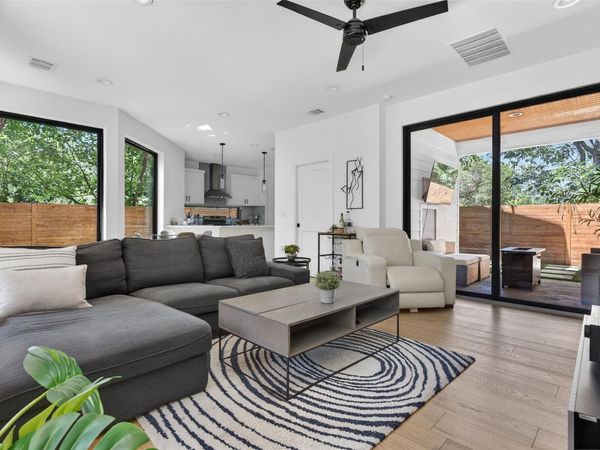610 Clifford DR , Unit B, Austin, TX 78745