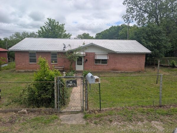 416 N Wilson Street , Fairfax, OK 74637