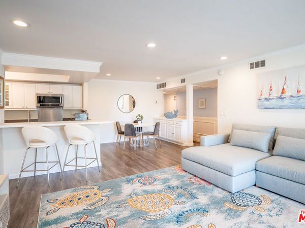 8145 Redlands Street , Unit 205, Playa Del Rey, CA 90293