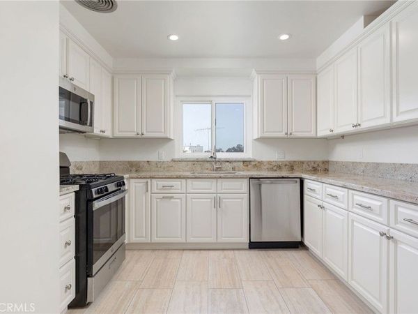 459 Landfair Avenue , Unit 7, Los Angeles, CA 90024