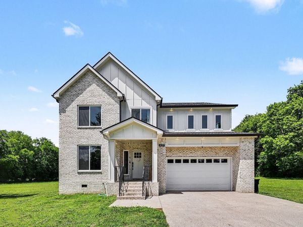 4129 Buck Matthews Rd, Columbia, TN 38401