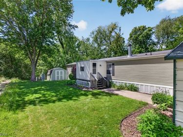 110 NW Lebanon Road, Unit 37, Dalton, OH 44618