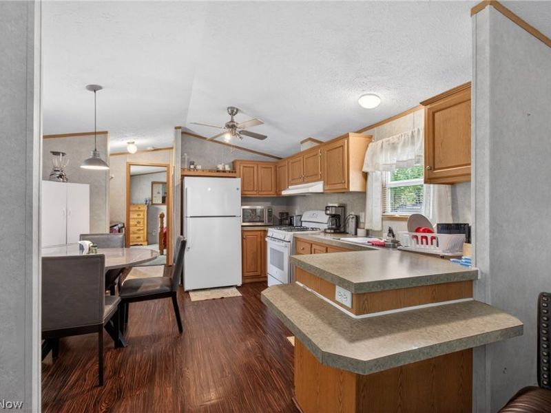 110 NW Lebanon Road, Unit 37, Dalton, OH 44618 Photo 8