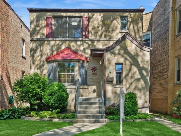 5723 N Saint Louis Avenue, Chicago, IL 60659