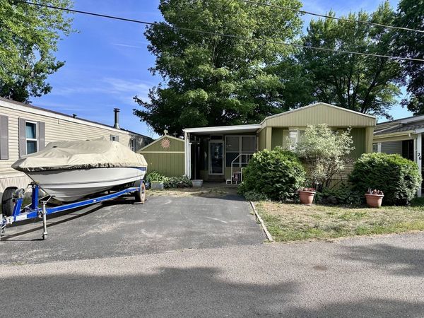 291 IL Route 2 , Dixon, IL 61021