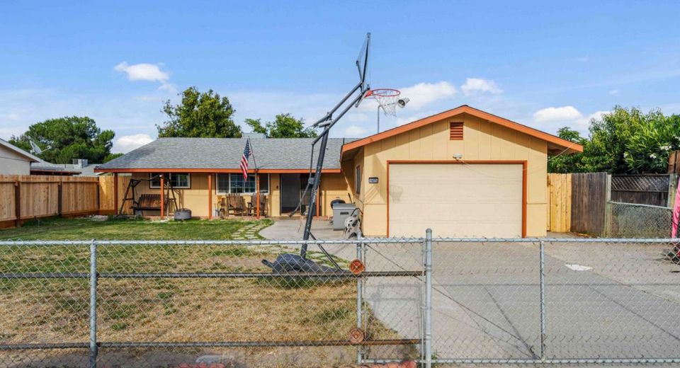 16074 Warfield Rd, Lathrop, CA 95330 Photo