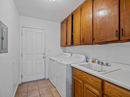 16074 Warfield Rd, Lathrop, CA 95330 Photo