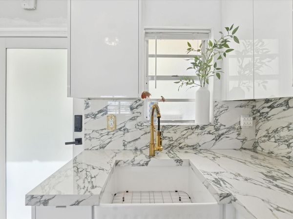 851 Meridian Avenue, Unit 33, Miami Beach, FL 33139