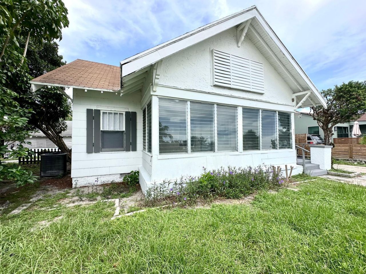 523 Valley Forge Road, West Palm Beach, FL 33405 Photo