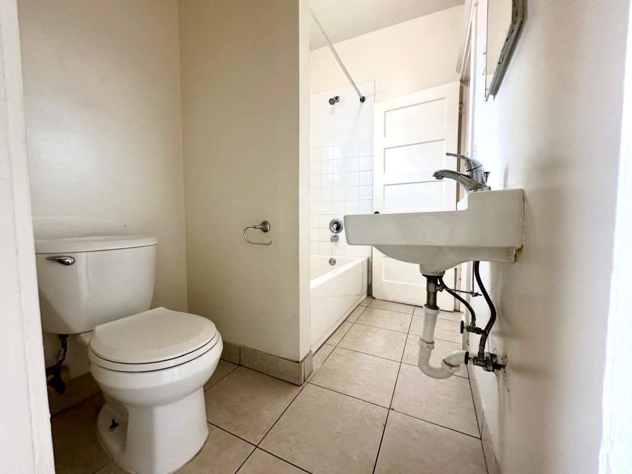 523 Valley Forge Road, West Palm Beach, FL 33405 Photo