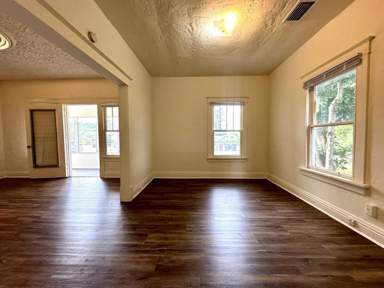 523 Valley Forge Road, West Palm Beach, FL 33405 Photo